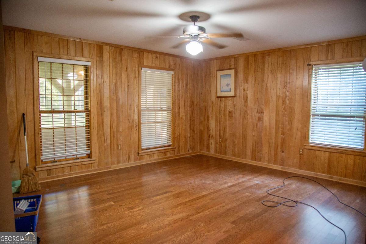 5495 Cross Road Broxton GA 31519