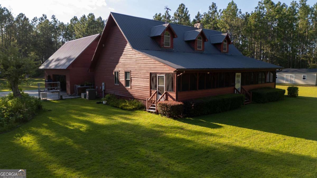 5495 Cross Road Broxton GA 31519