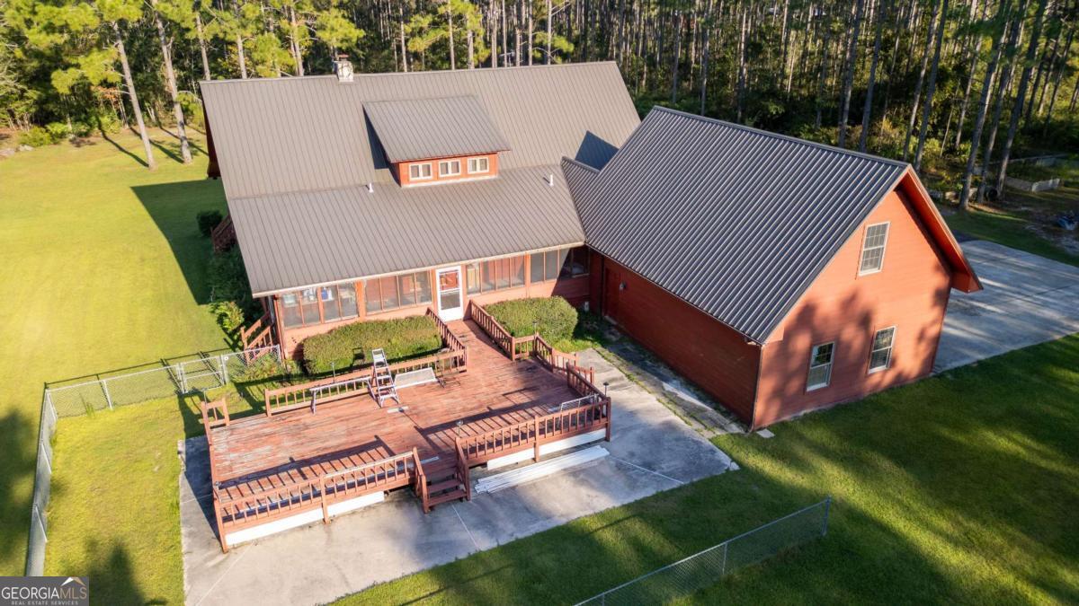 5495 Cross Road Broxton GA 31519