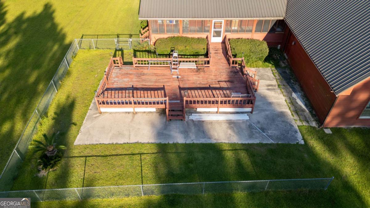 5495 Cross Road Broxton GA 31519