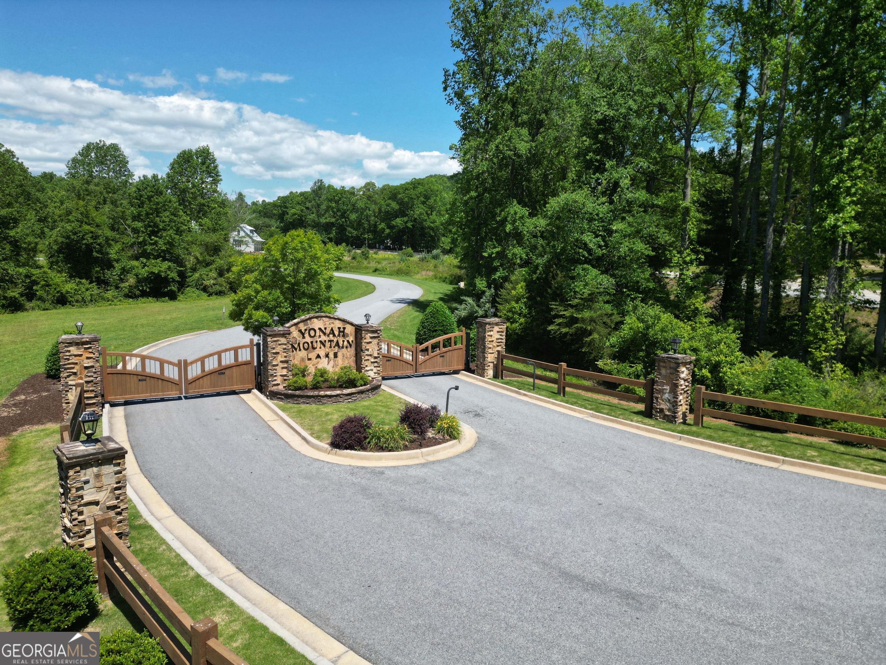 990 Yonah Lake Drive Sautee Nacoochee GA 30571