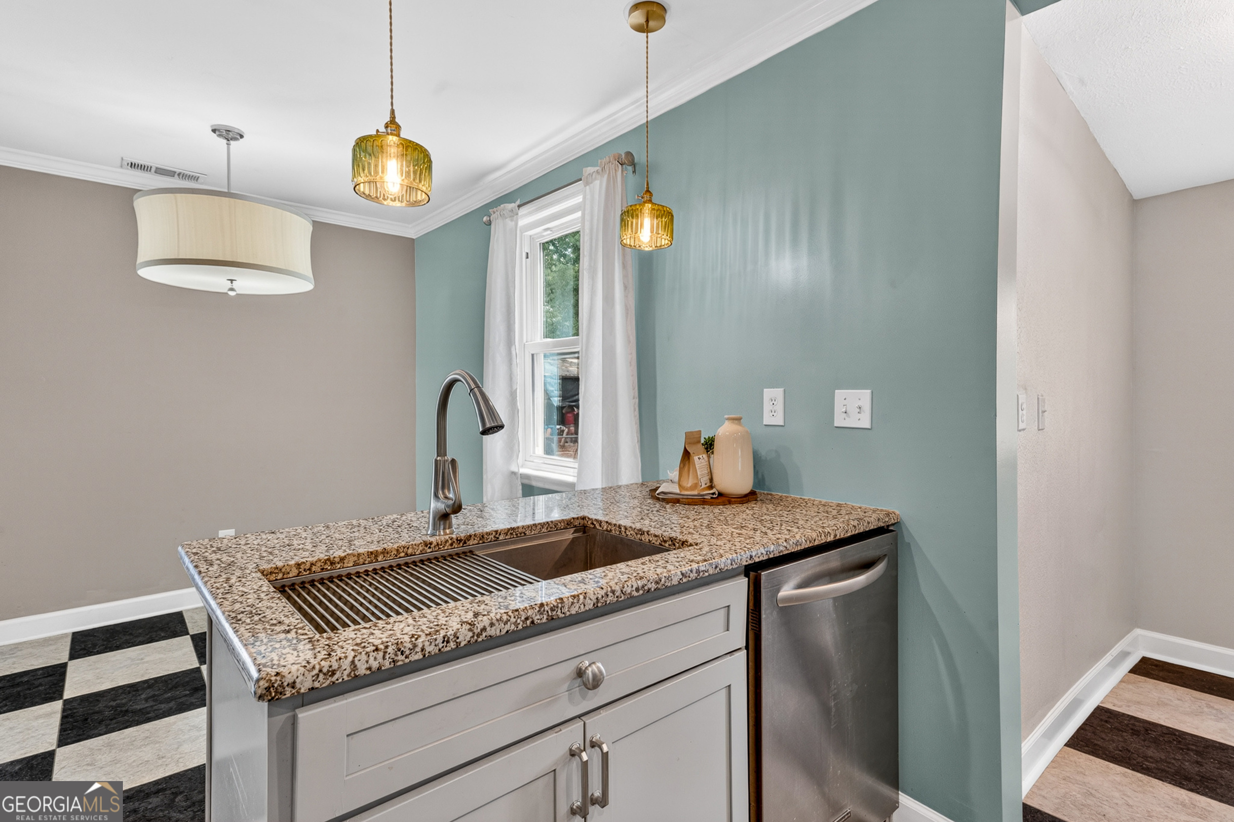 827 Crossgate Road Port Wentworth GA 31407