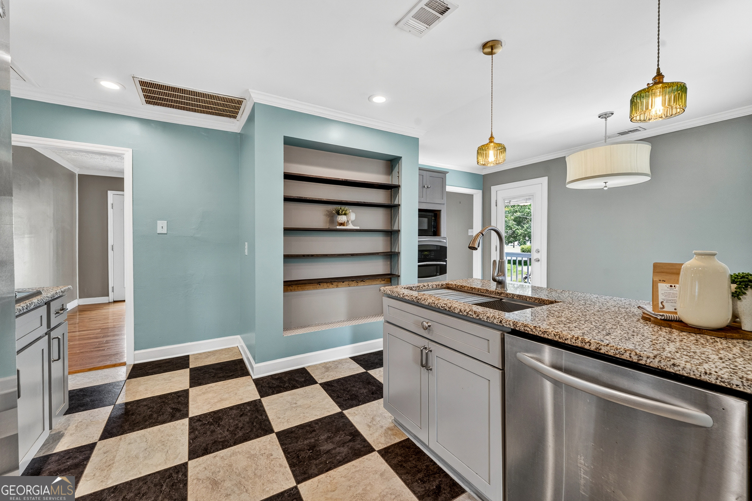 827 Crossgate Road Port Wentworth GA 31407