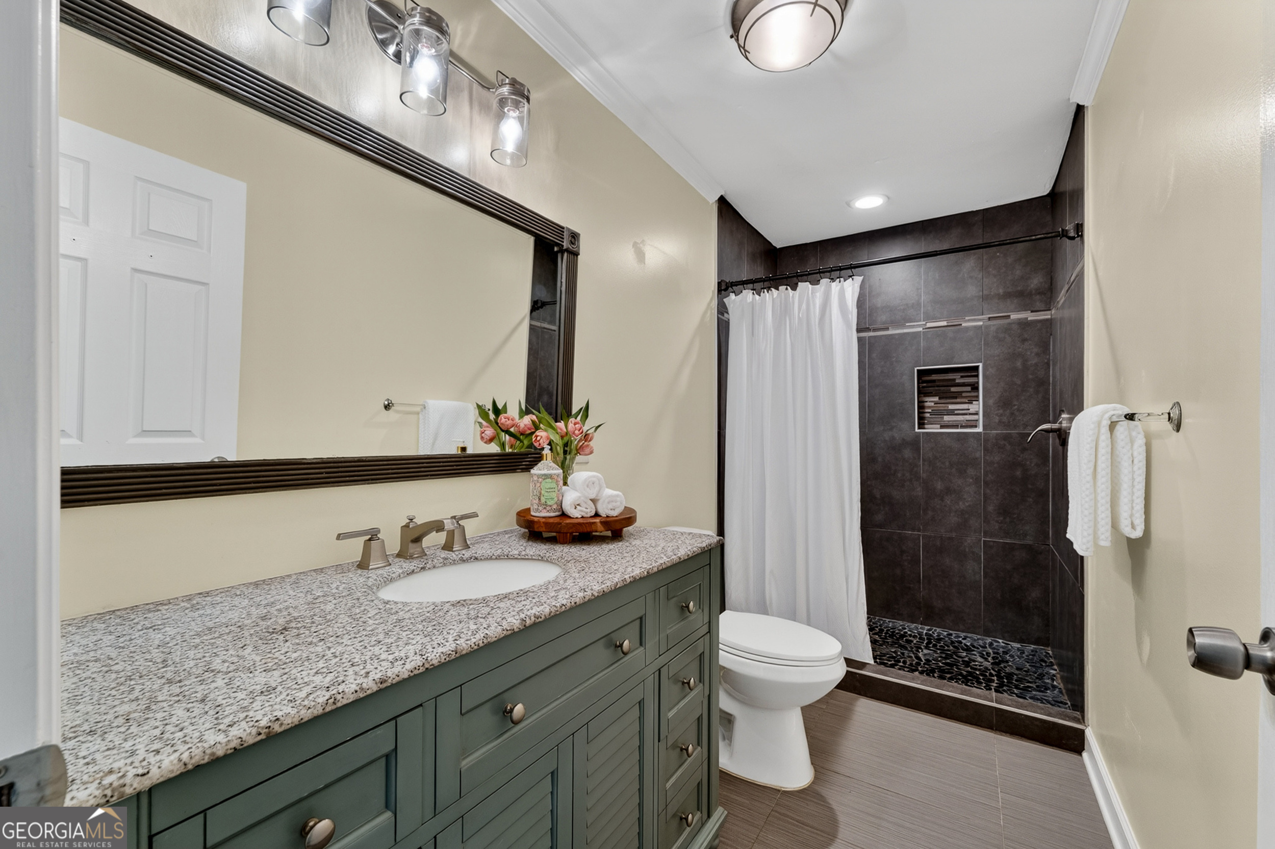 827 Crossgate Road Port Wentworth GA 31407