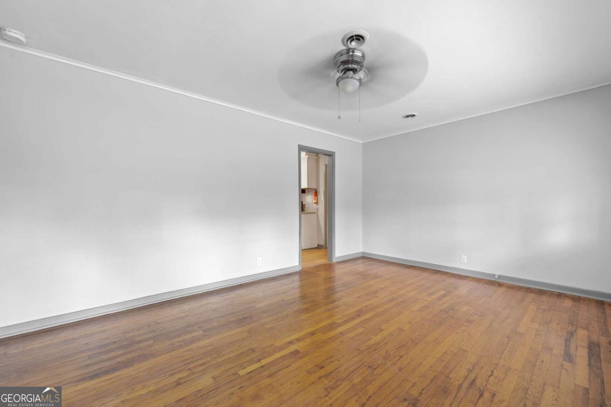 61 Oak Avenue Milledgeville GA 31061