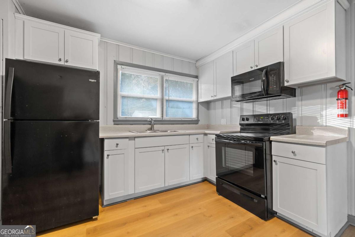 61 Oak Avenue Milledgeville GA 31061