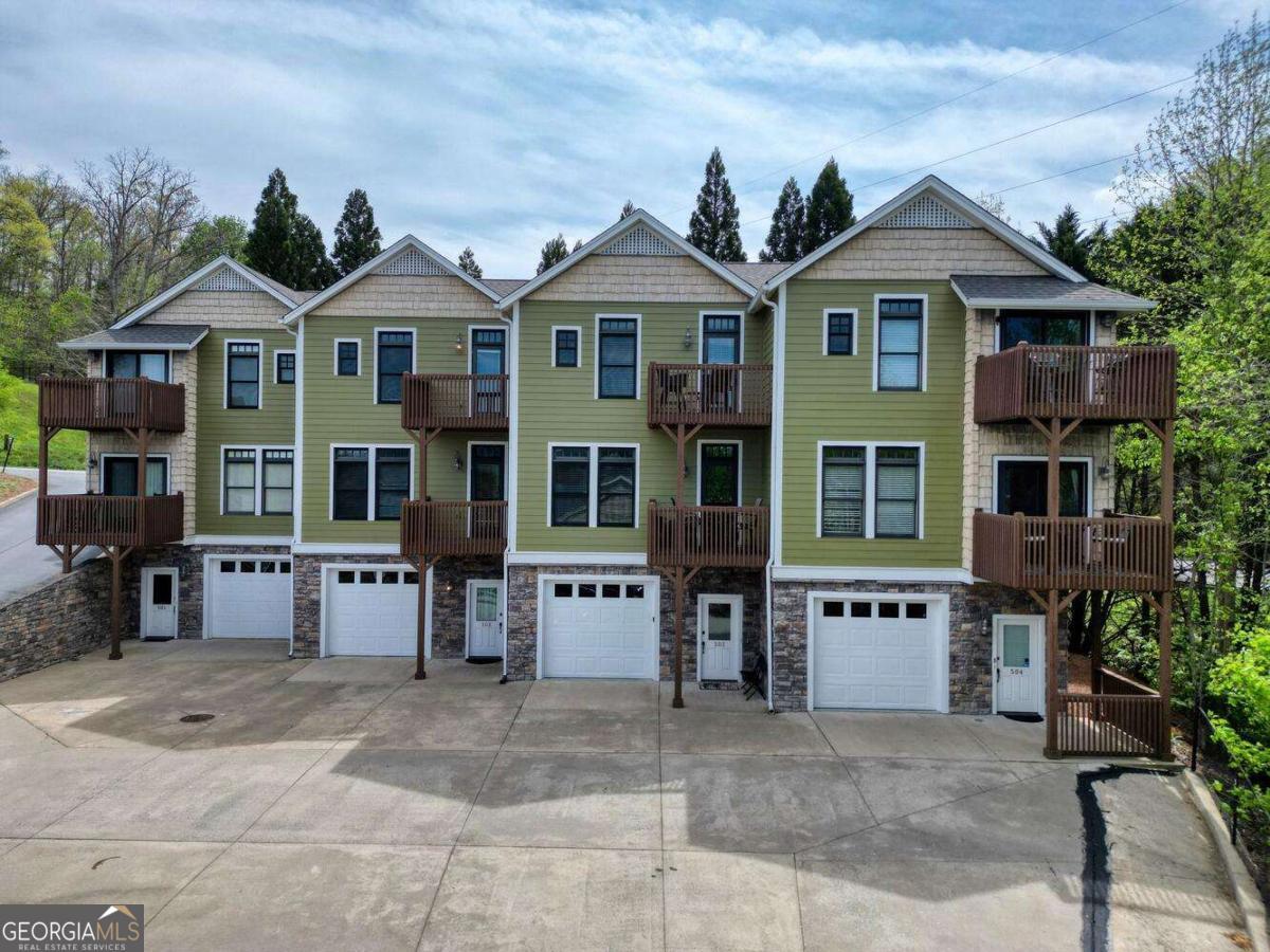 1401 Lakeside Road Hiawassee GA 30546