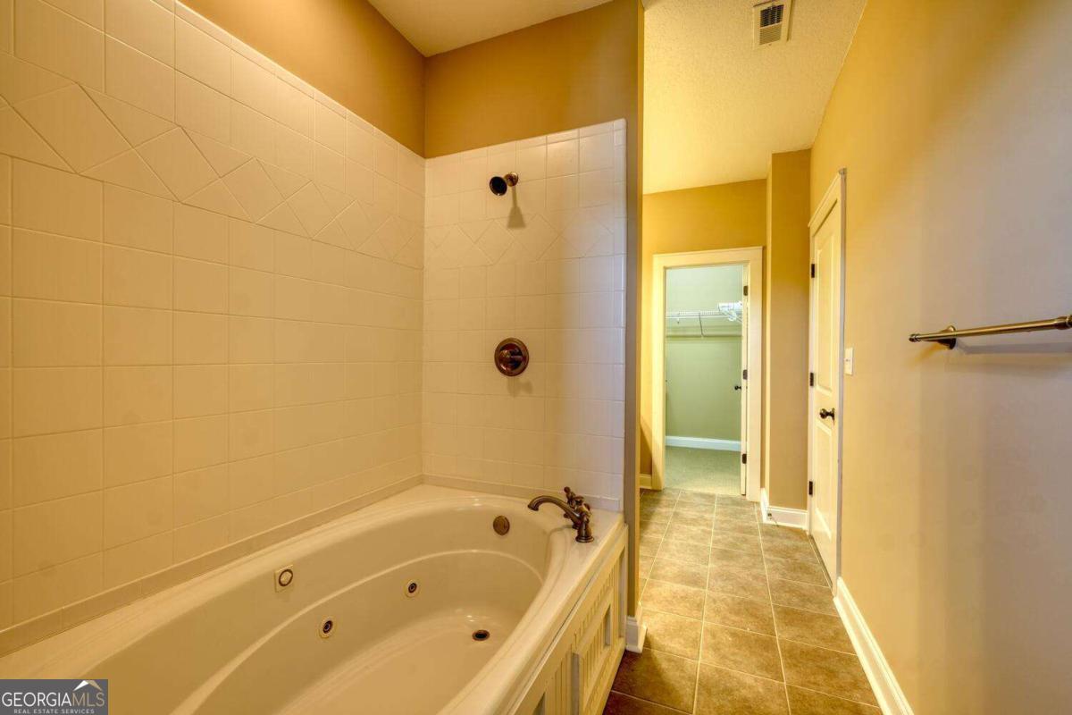 1401 Lakeside Road Hiawassee GA 30546