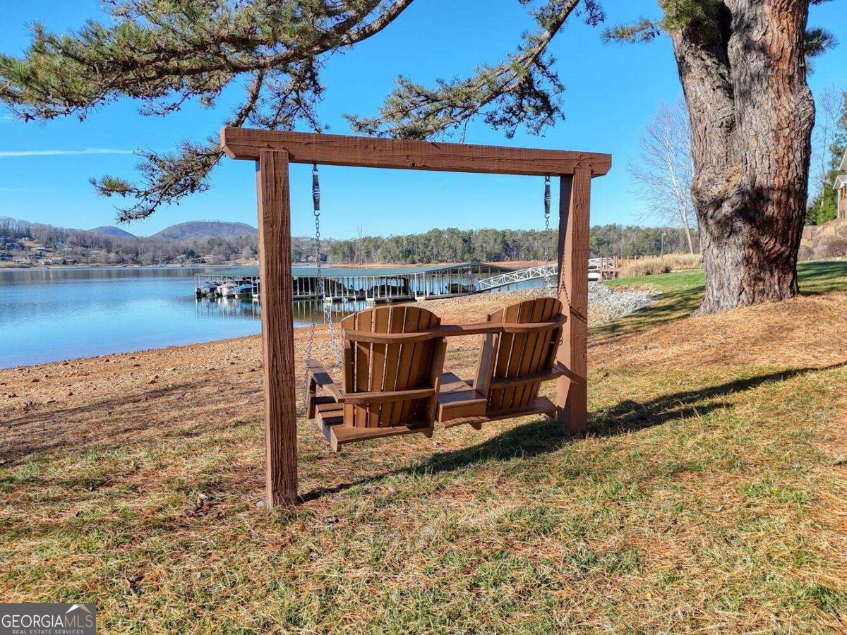 1401 Lakeside Road Hiawassee GA 30546