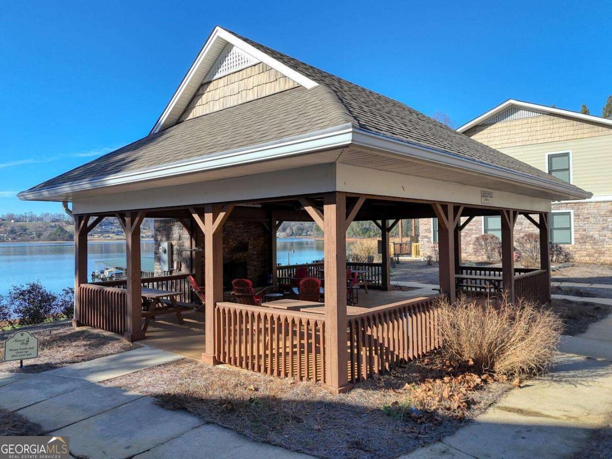 1401 Lakeside Road Hiawassee GA 30546