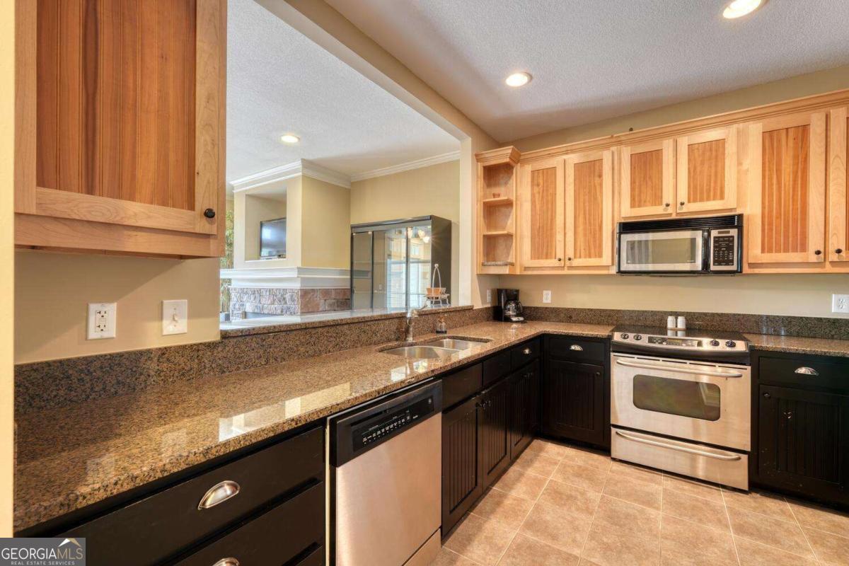 1401 Lakeside Road Hiawassee GA 30546