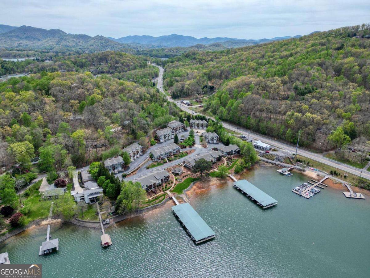 1401 Lakeside Road Hiawassee GA 30546