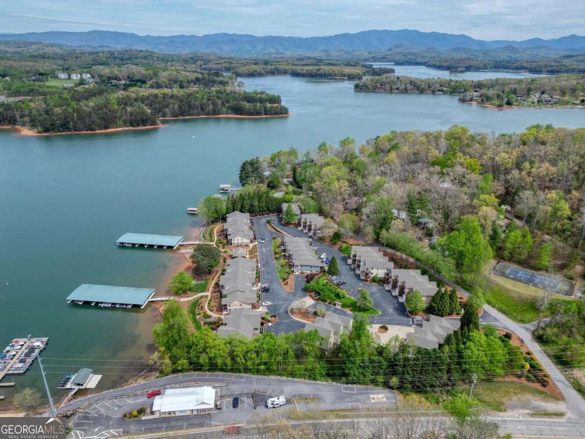 1401 Lakeside Road Hiawassee GA 30546
