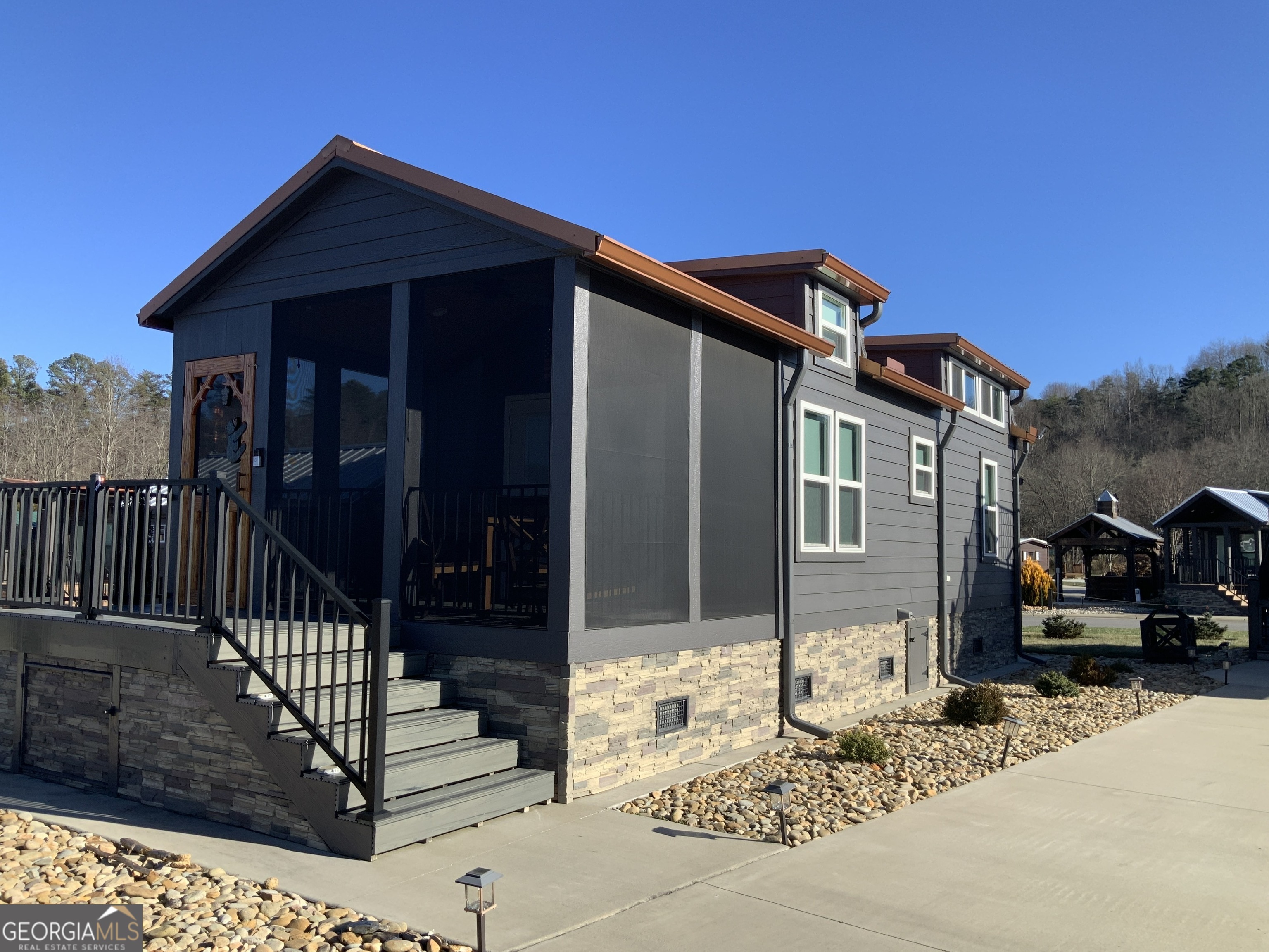 341 Mountain Creek Road Blairsville GA 30512