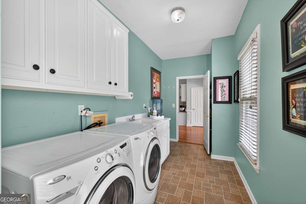 1430 Roanoke Trace Grayson GA 30017