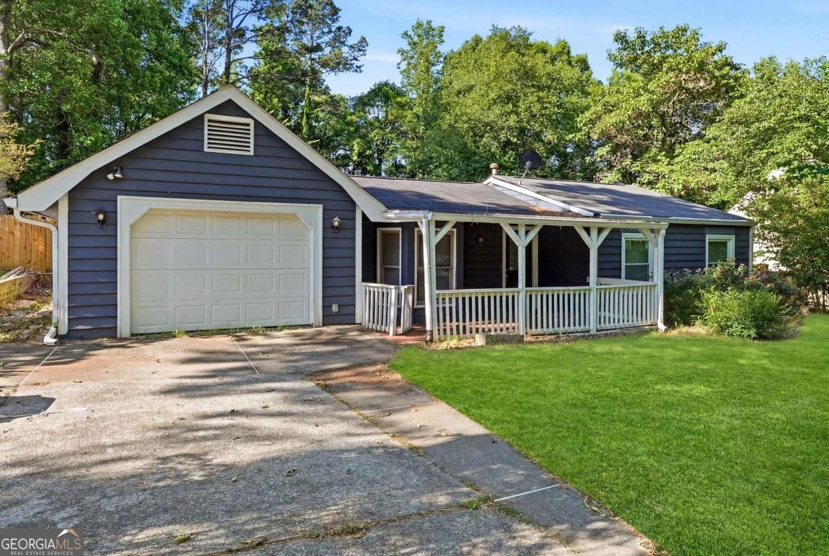 2611 Ramblewood Court Acworth GA 30102