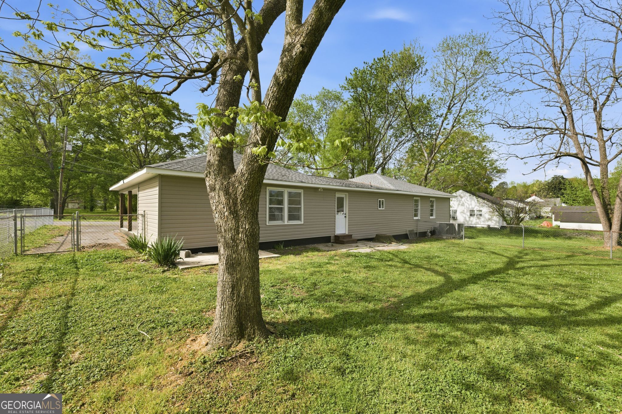 168 Moore Street Trion GA 30753