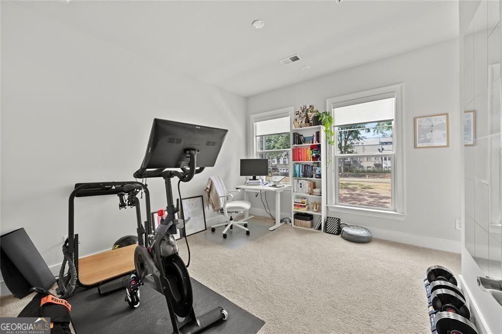 1012 Burnside Lane NW Atlanta GA 30318