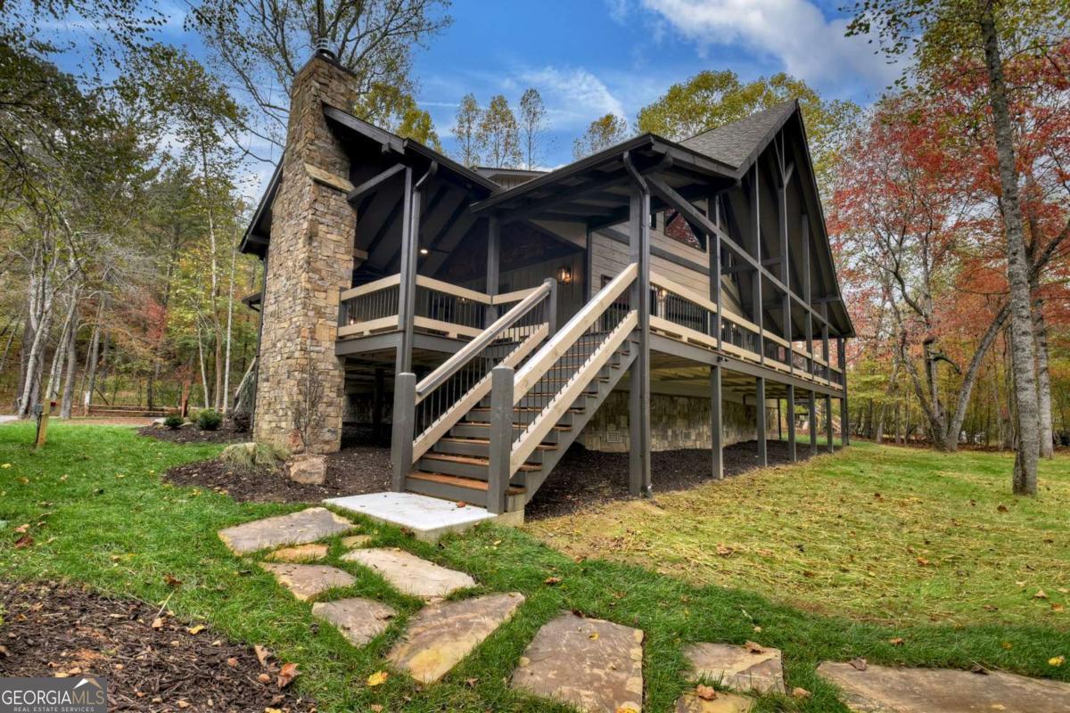 577 Blackberry Mineral Bluff GA 30559