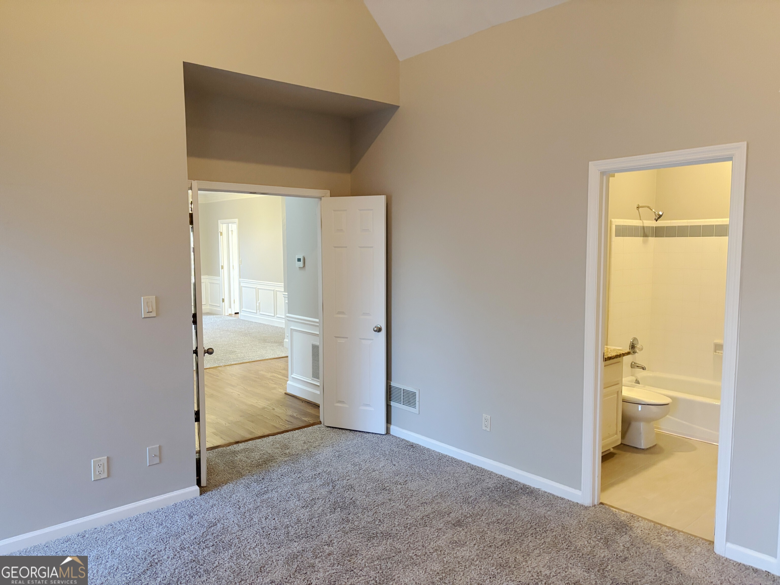 105 Lazy Laurel Chase Roswell GA 30076