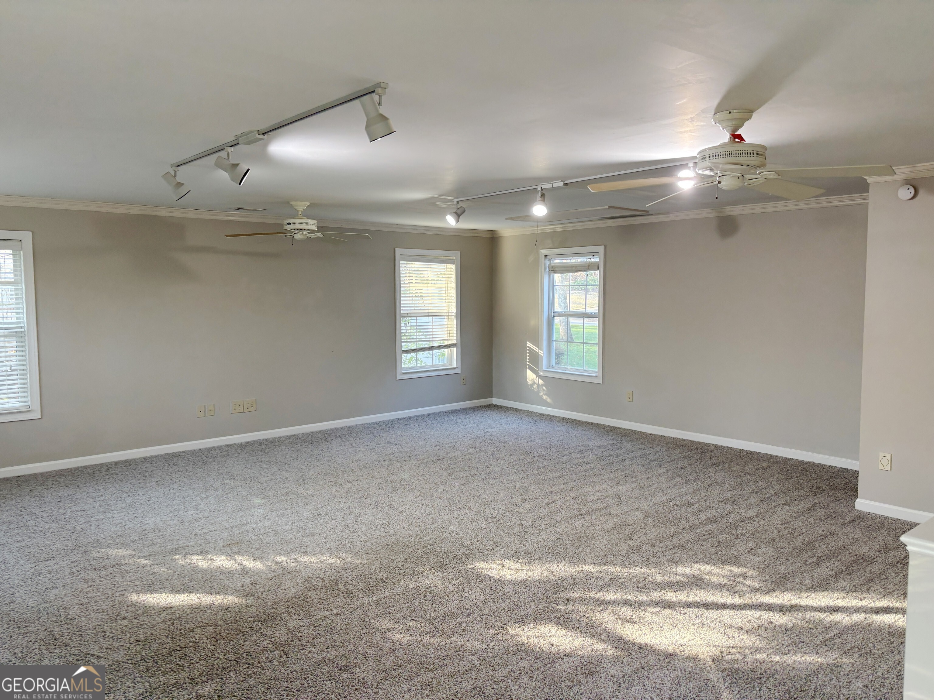 105 Lazy Laurel Chase Roswell GA 30076