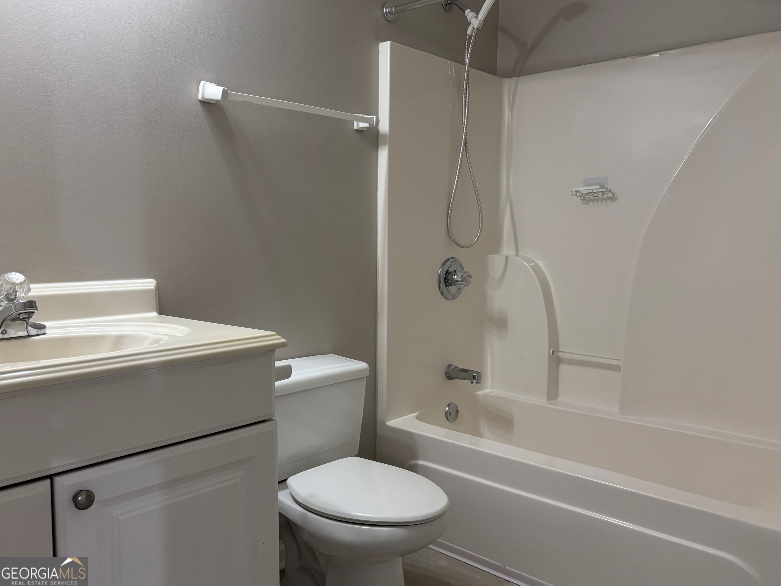 105 Lazy Laurel Chase Roswell GA 30076