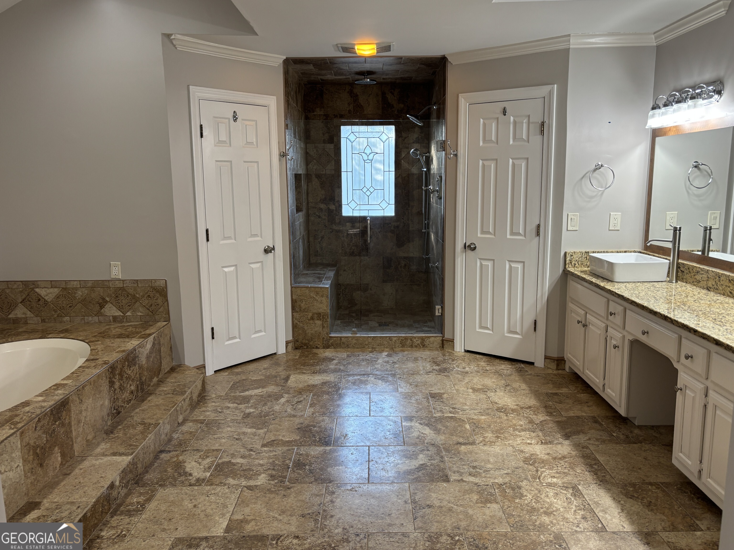 105 Lazy Laurel Chase Roswell GA 30076