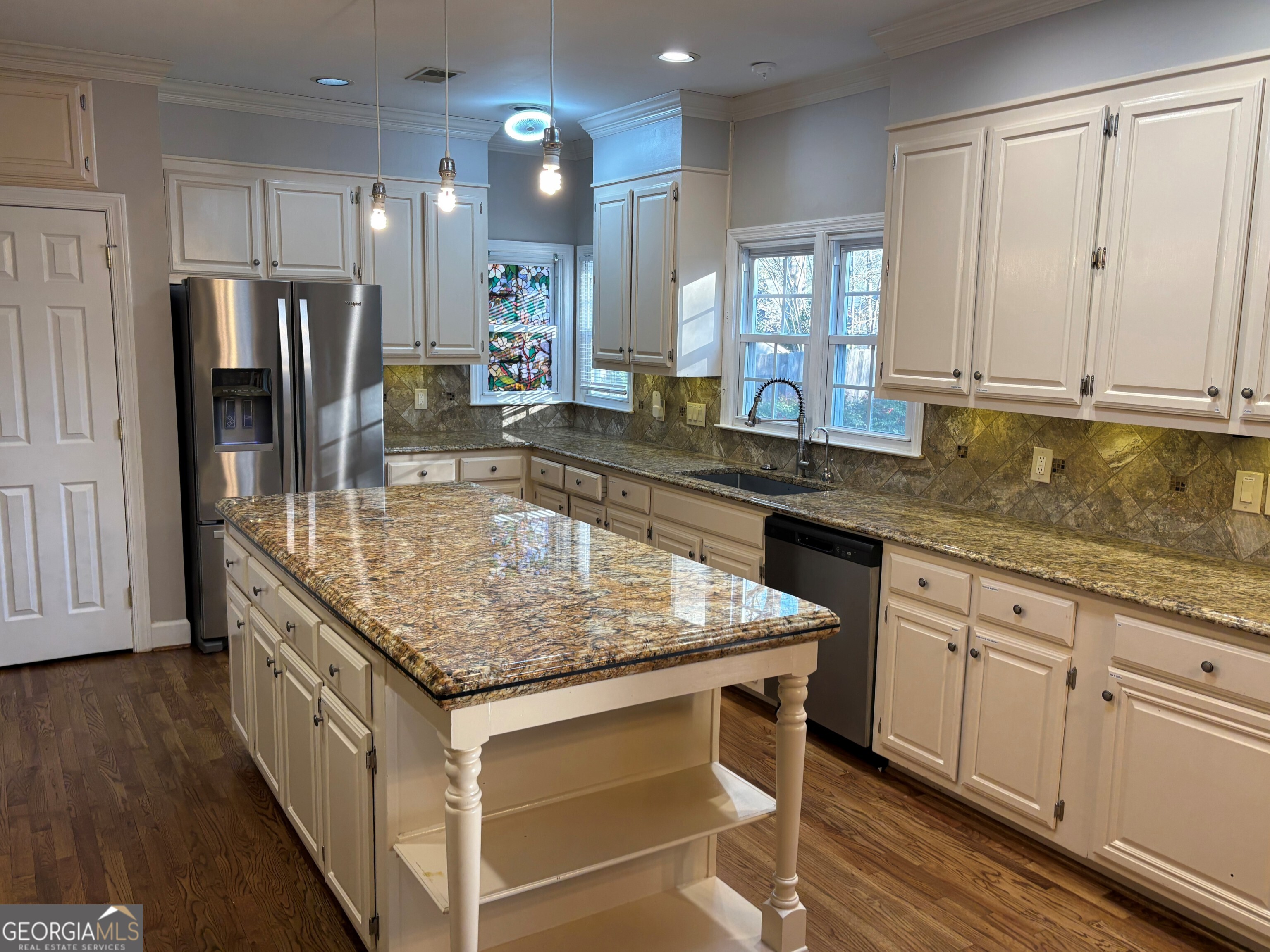 105 Lazy Laurel Chase Roswell GA 30076