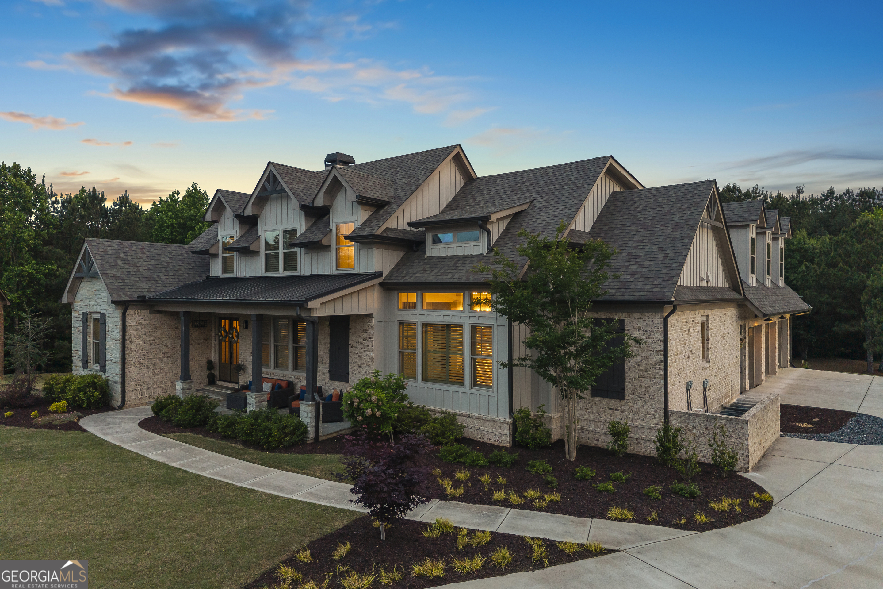 4726 Crestview Way Flowery Branch GA 30542