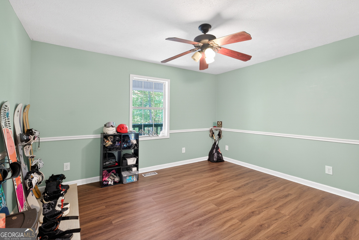 386 Ridgewood Drive Pendergrass GA 30567
