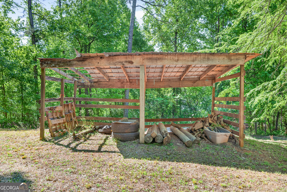 386 Ridgewood Drive Pendergrass GA 30567