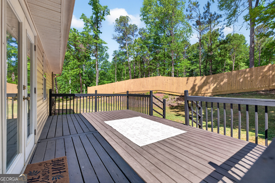 386 Ridgewood Drive Pendergrass GA 30567