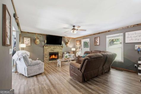 65 Tradewinds Road Cleveland GA 30528