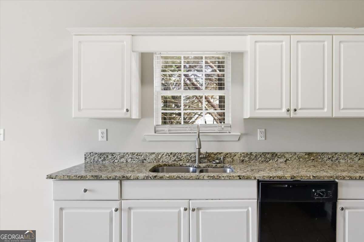 145 Mills Landing Covington GA 30016