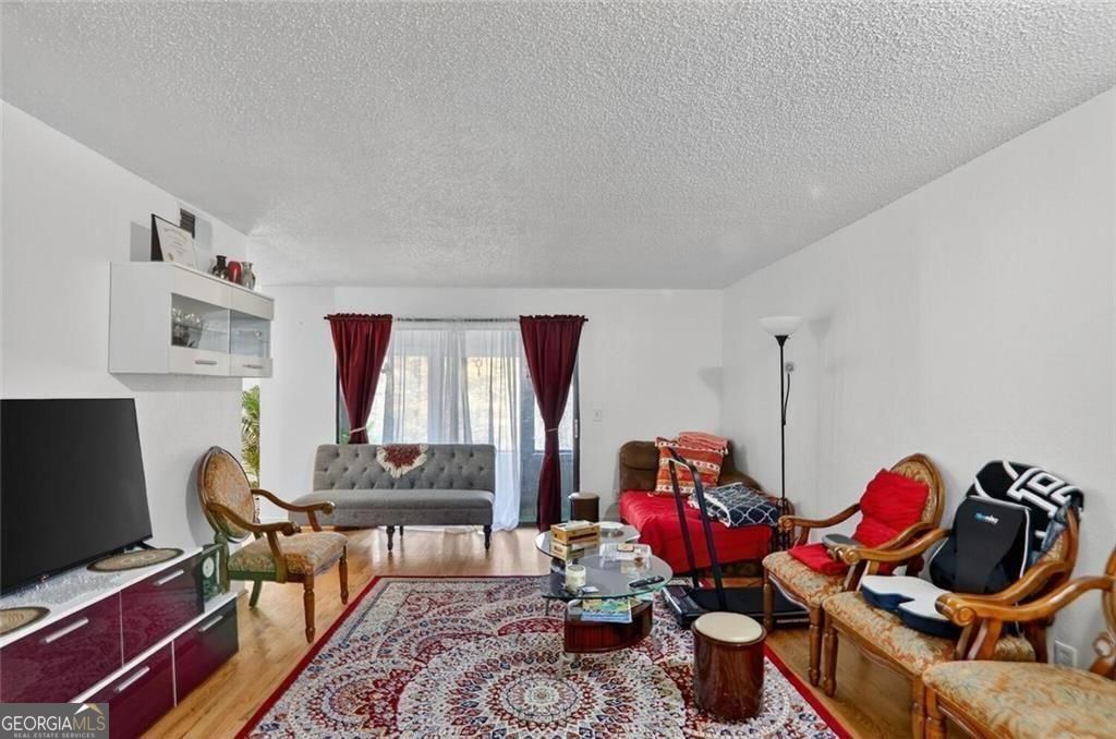 814 Seasons Parkway Norcross GA 30093