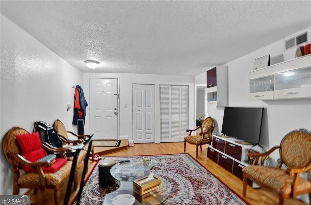 814 Seasons Parkway Norcross GA 30093