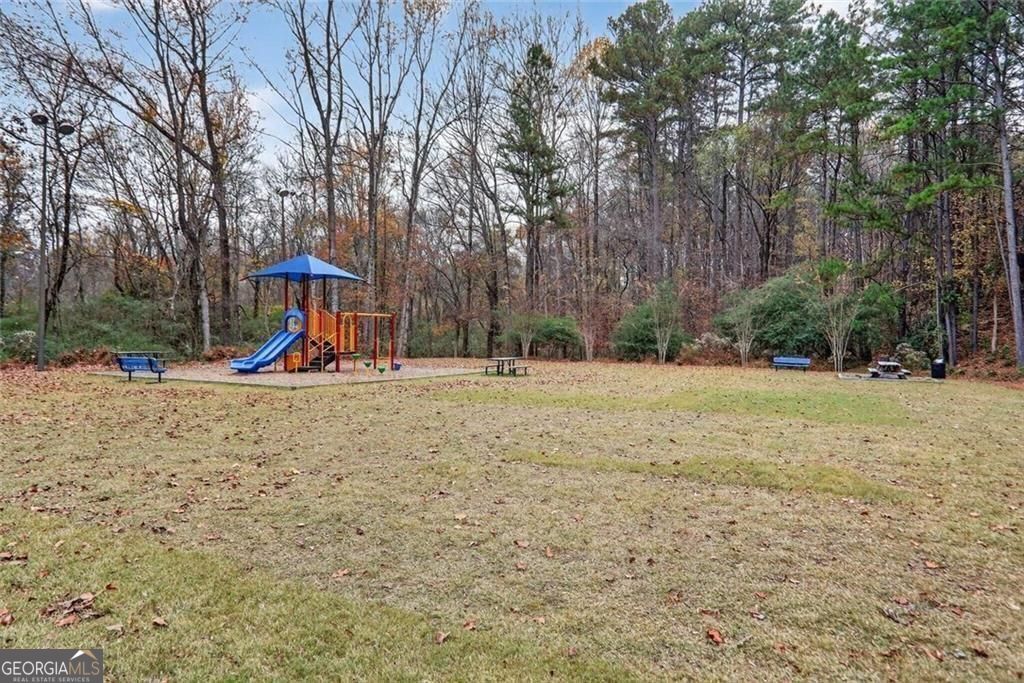 814 Seasons Parkway Norcross GA 30093