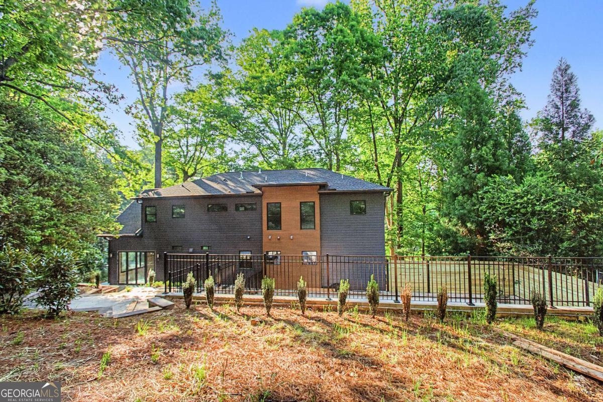 4250 Carmain Drive NE Atlanta GA 30342