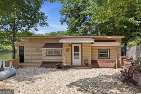 1049 Mountain Shadows Drive Cleveland GA 30528
