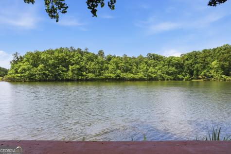 1049 Mountain Shadows Drive Cleveland GA 30528