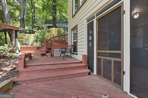 1049 Mountain Shadows Drive Cleveland GA 30528