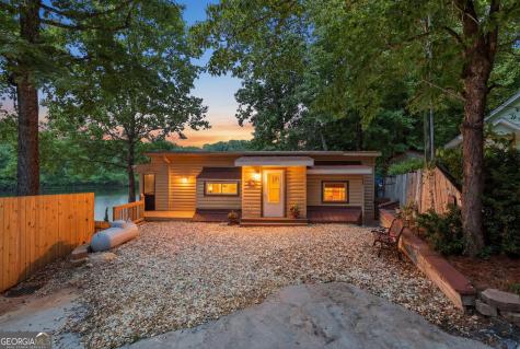 1049 Mountain Shadows Drive Cleveland GA 30528
