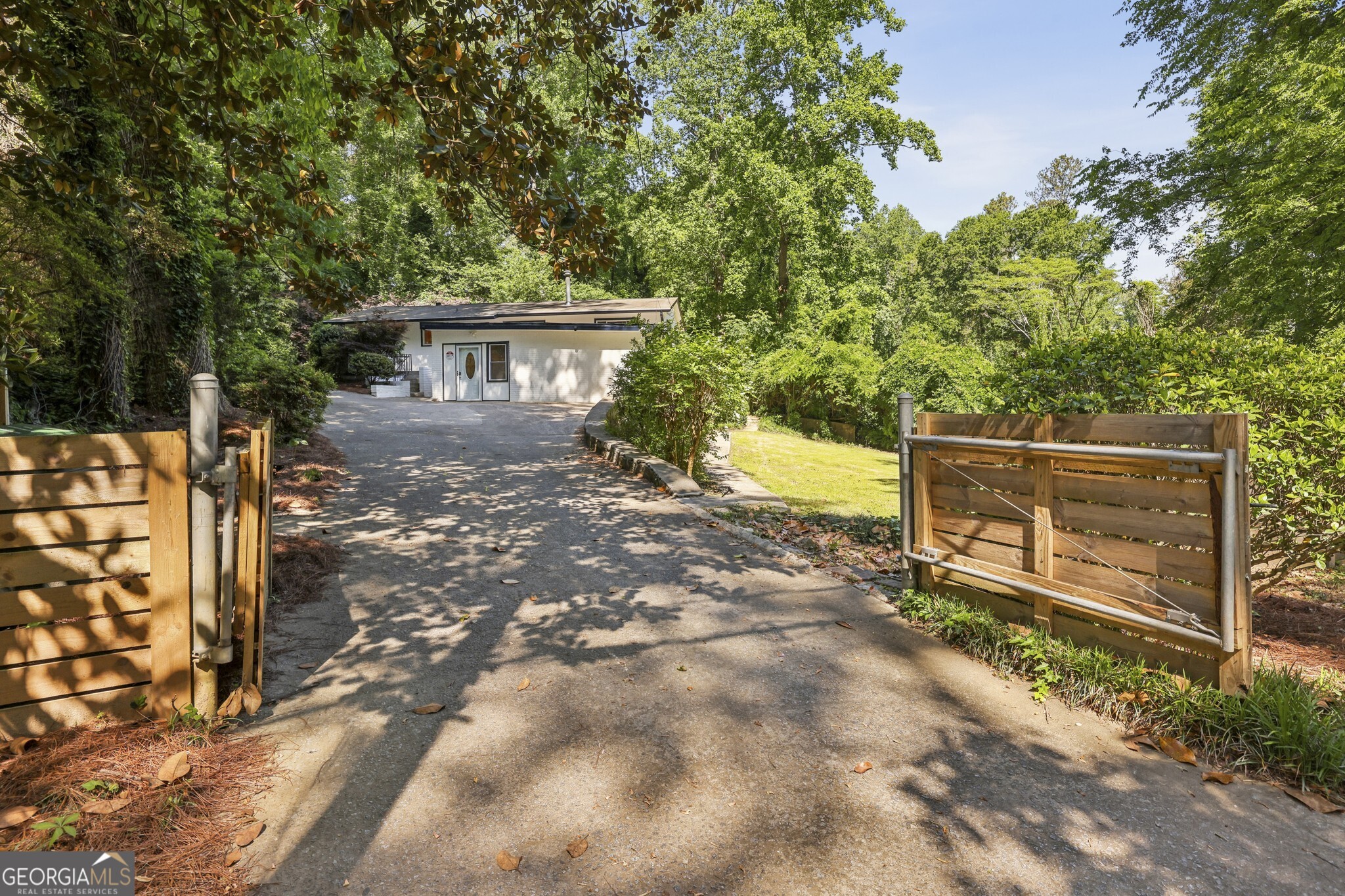 2056 Abby Lane NE Atlanta GA 30345