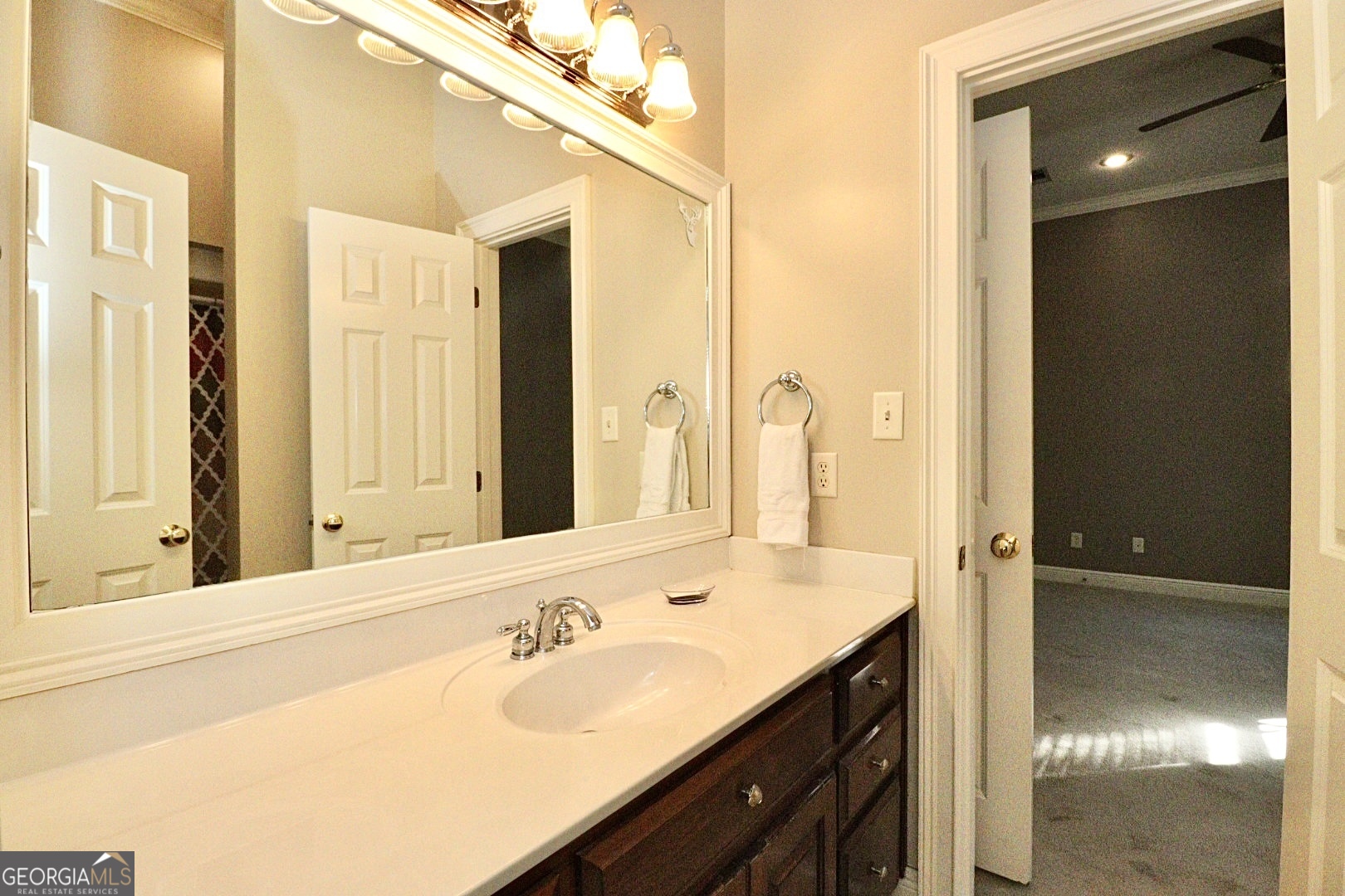4715 Misty Valley Circle Valdosta GA 31602