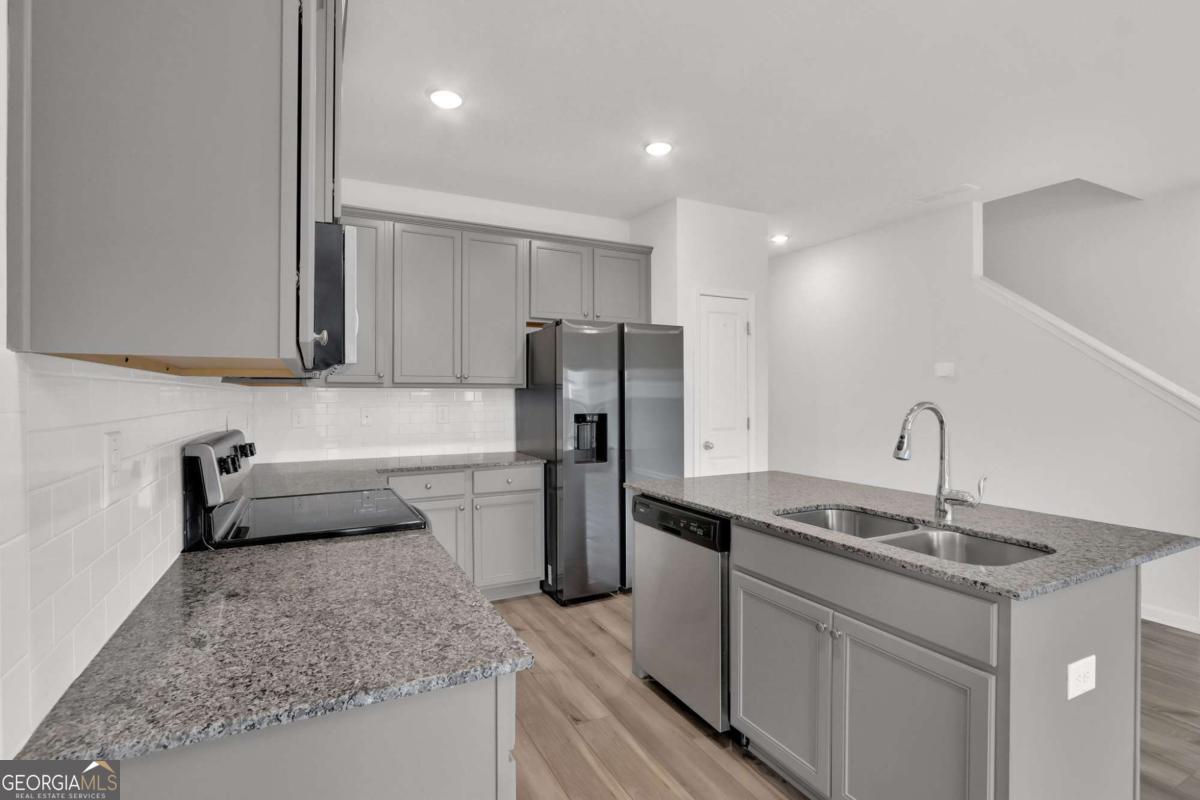 59 Regent Park Hoschton GA 30548