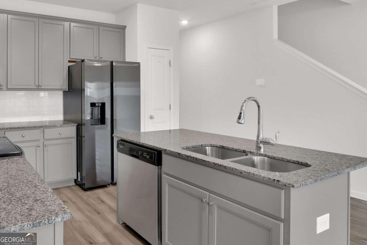 59 Regent Park Hoschton GA 30548