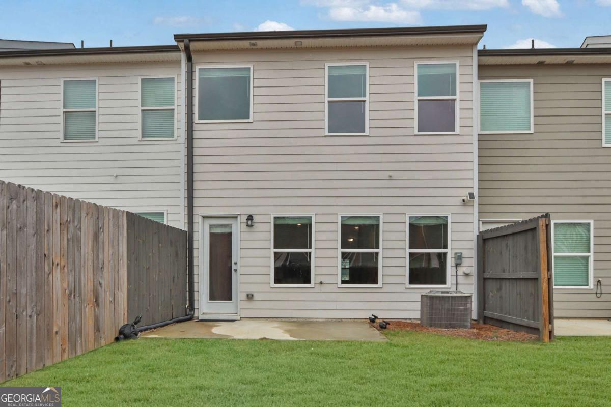 59 Regent Park Hoschton GA 30548