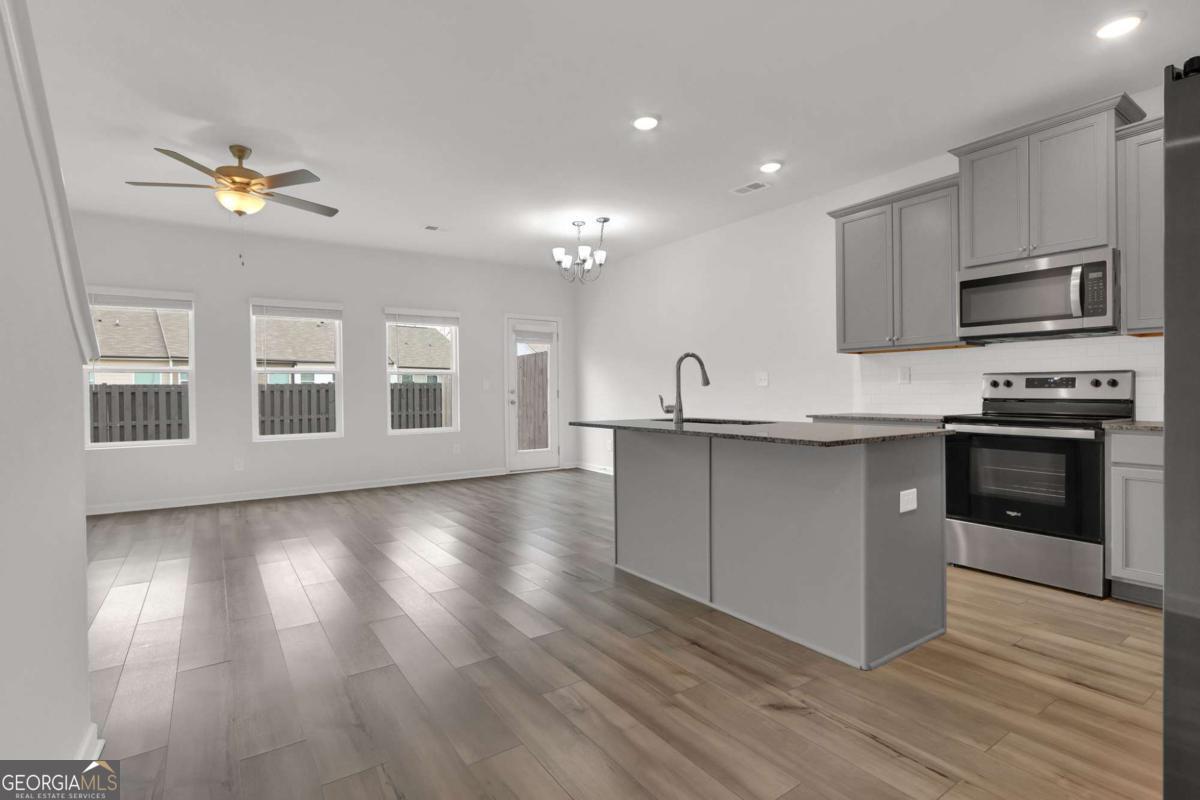 59 Regent Park Hoschton GA 30548
