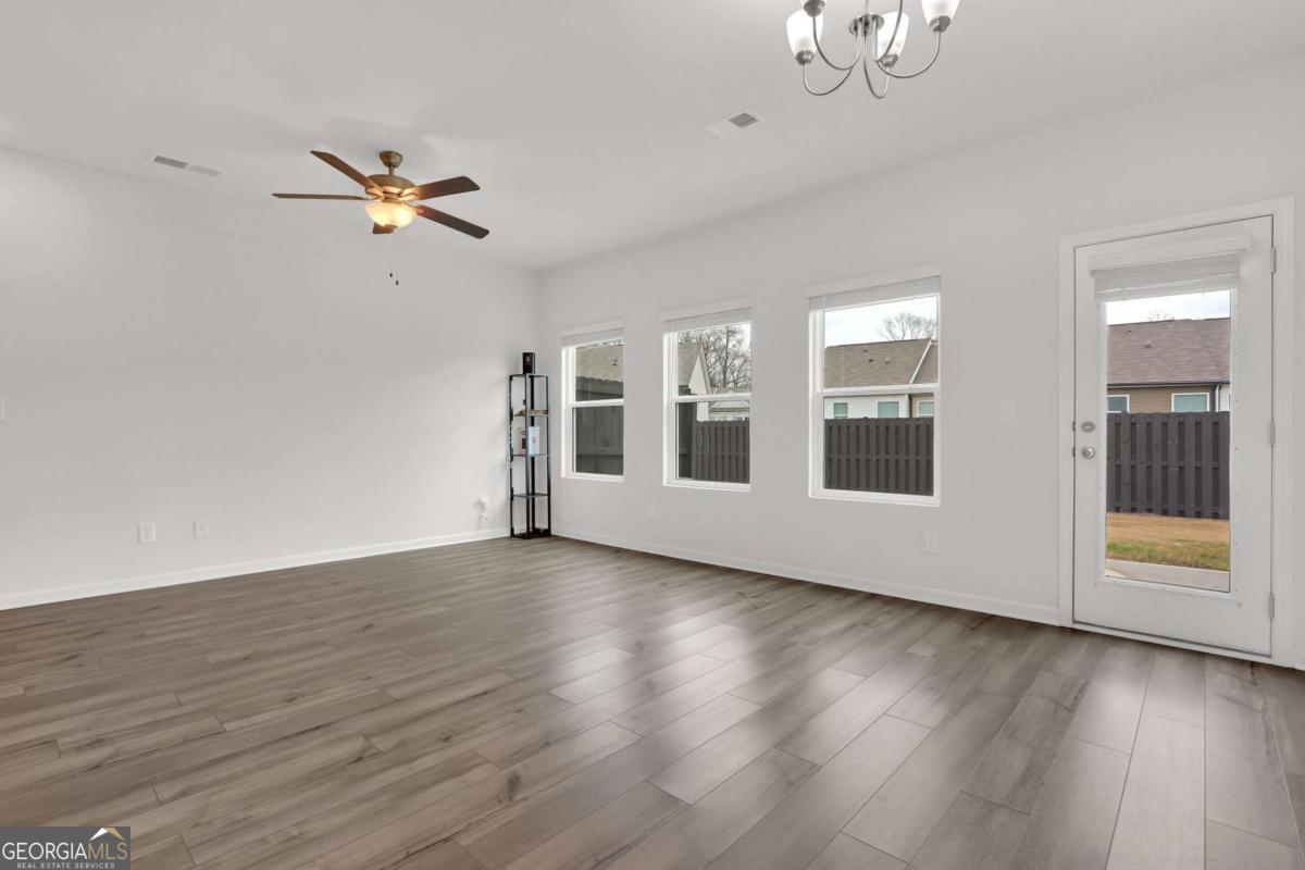 59 Regent Park Hoschton GA 30548