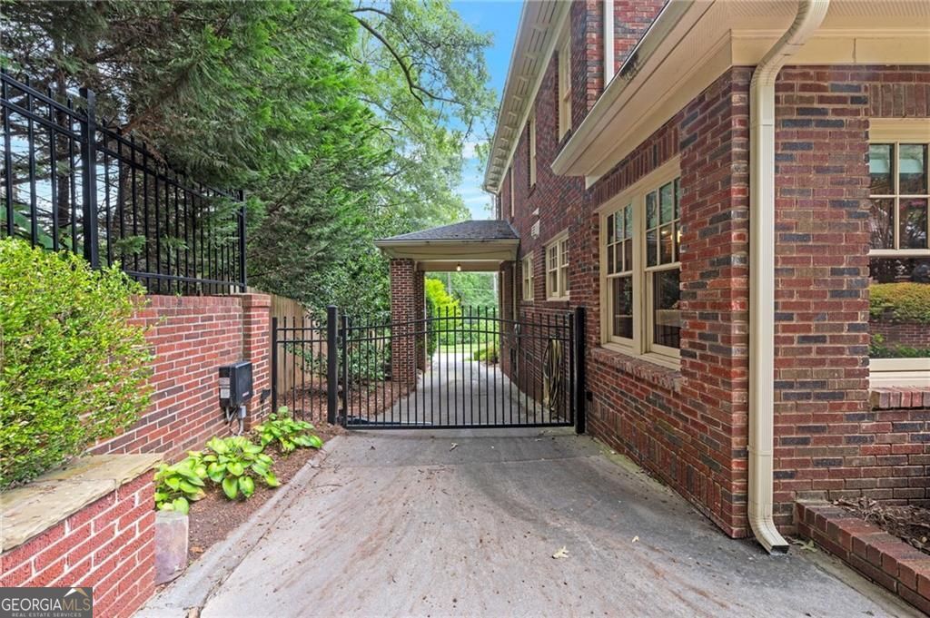 1810 E Clifton Road NE Atlanta GA 30307